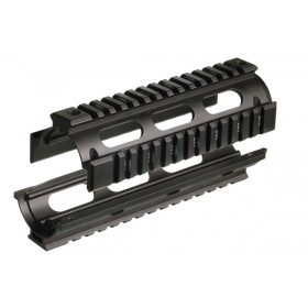 Guardamano AR15 Lunghezza Carbine, Drop-in Quad Rail, Nero - UTG PRO