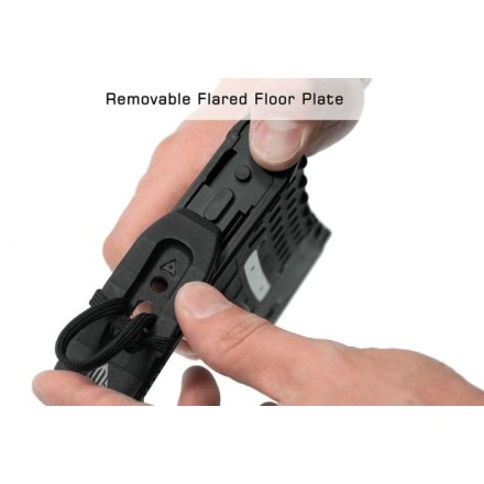 AR-15 30 Round Windowed Polymer Magazine...