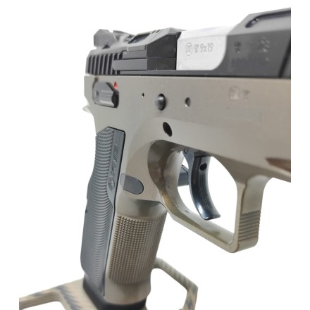 KMR L-02 UMBRA 9x19 SA/DA Optic Ready,...