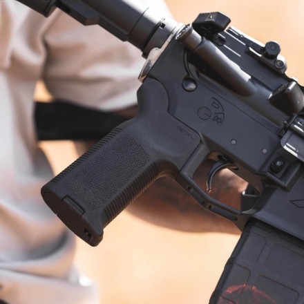 MOE AR15 K2-XL Grip, Black - Magpul