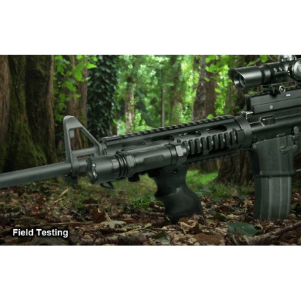 Ambidextrous Combat Foregrip, Contour-Black simmetrico - UTG