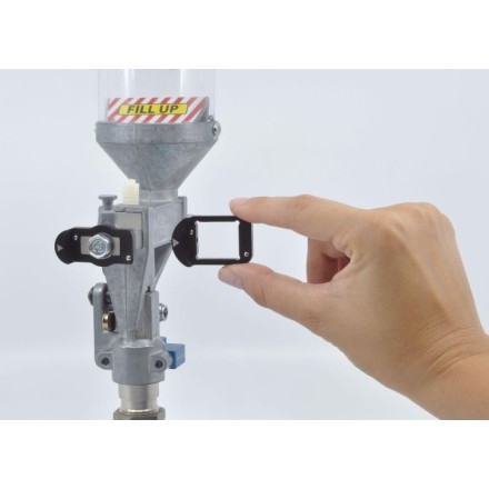 Clickable thrower adjustment knob, for small...