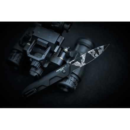 Folding knife Ferrum T Black Warfare - Extrema...