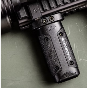 Impugnatura frontale verticale zigrinata per AR15, nera... 2