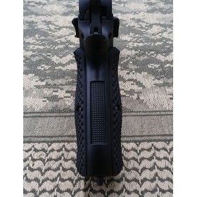 CZ75 SP-01 Grips Palm Swell BOGIES SHORT LENGTH with Thumb Relief - Lok Grips 2